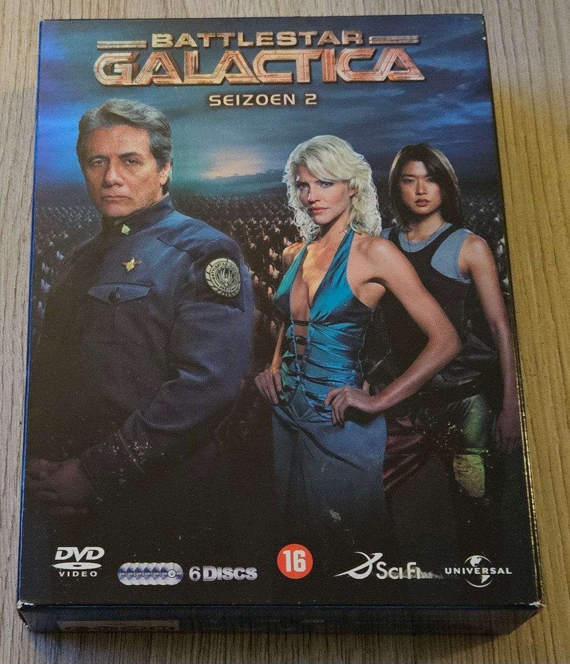 Battlestar Galactica - Seizoen 2 - (6DVD Boxset), Cd's en Dvd's, Bonusmateriaal, Vanaf 16 jaar, Nederlands, Science Fiction en Fantasy