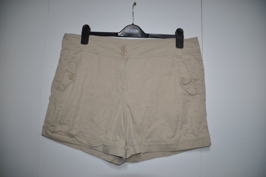 J35J Korte broek beige licht bruin maat 42, Maat 42/44 (L), Ophalen of Verzenden, Zo goed als nieuw, Bruin