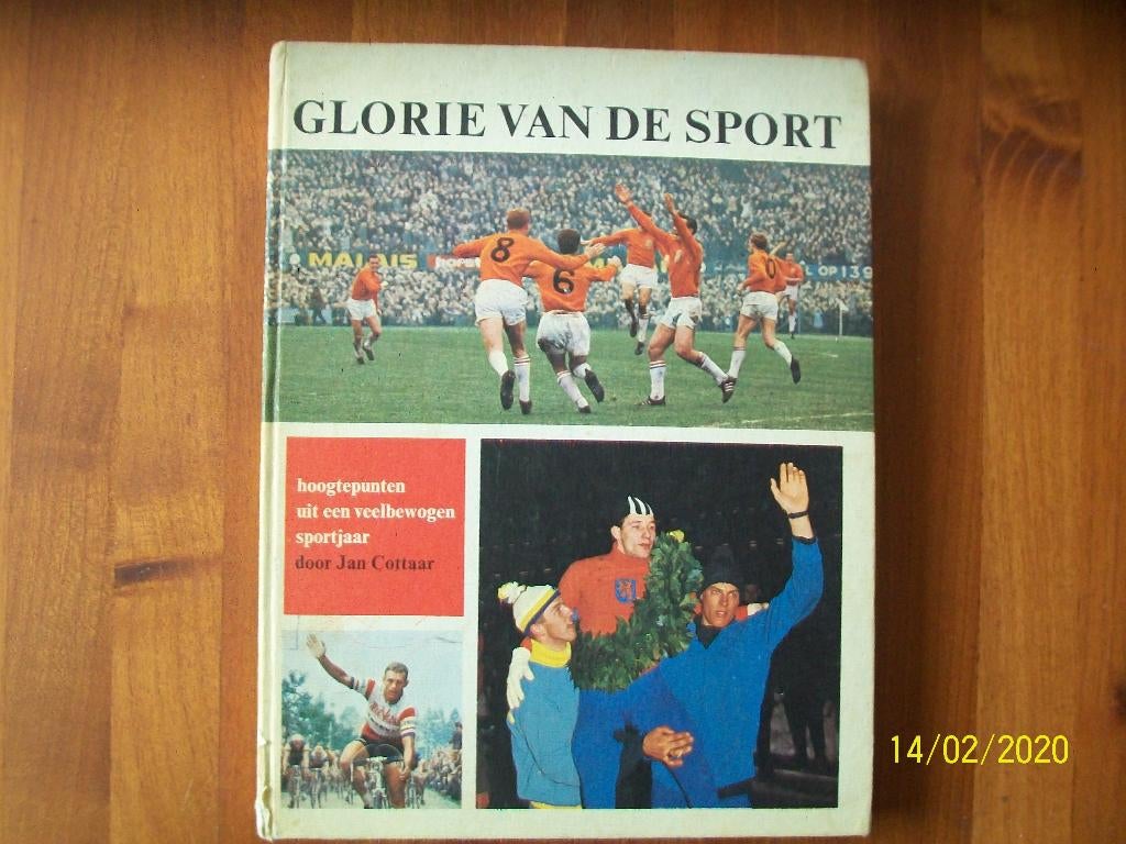 Glorie van de Sport ( Jan Cottaar) - Sportjaar 1966, Verzenden, Gebruikt, Ajax, Boek of Tijdschrift