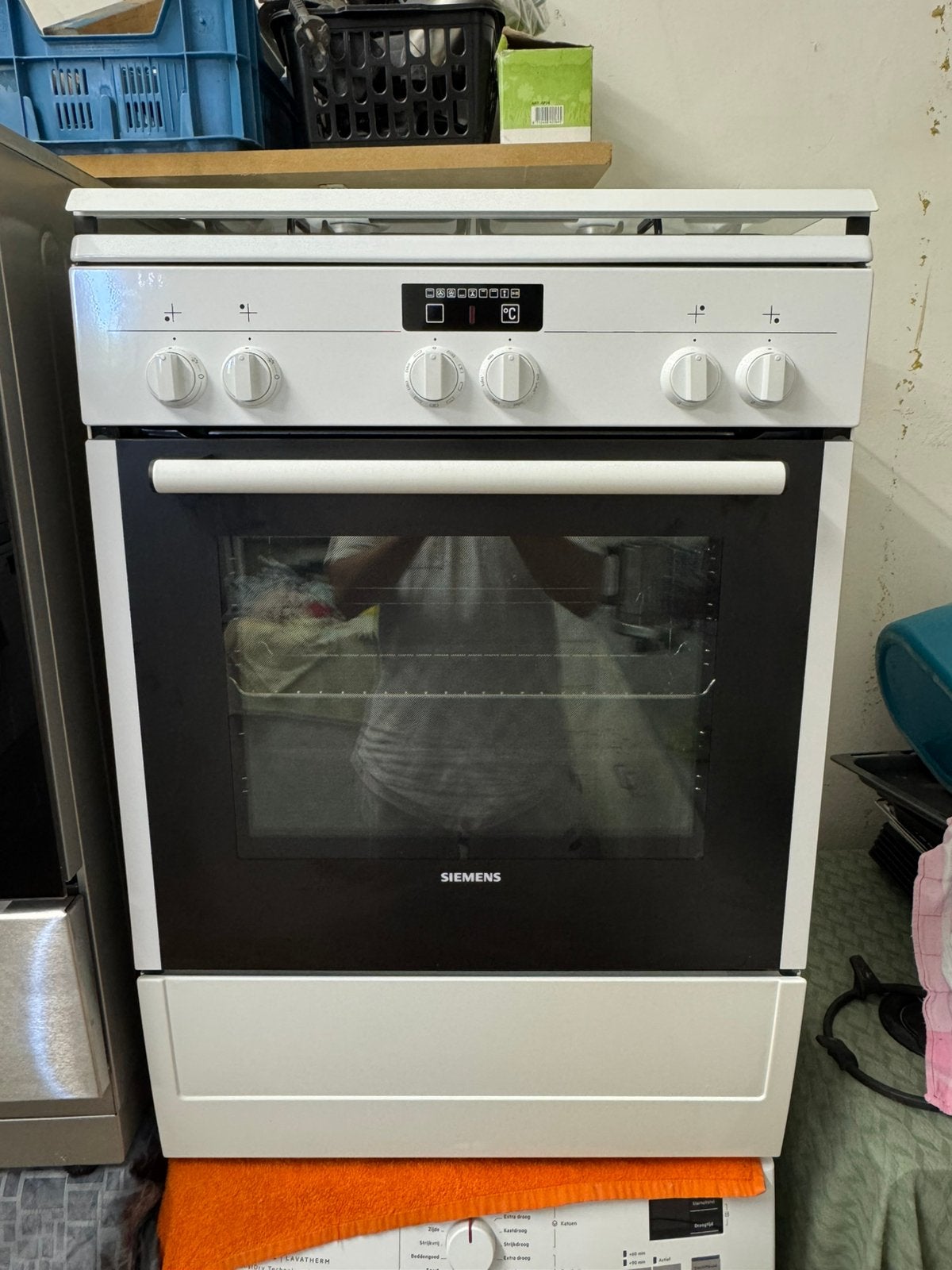 Siemens | Gasfornuis | Hete Lucht Oven | Grill | Werkt Goed, Witgoed en Apparatuur, Fornuizen, Ophalen, Gebruikt, 4 kookzones