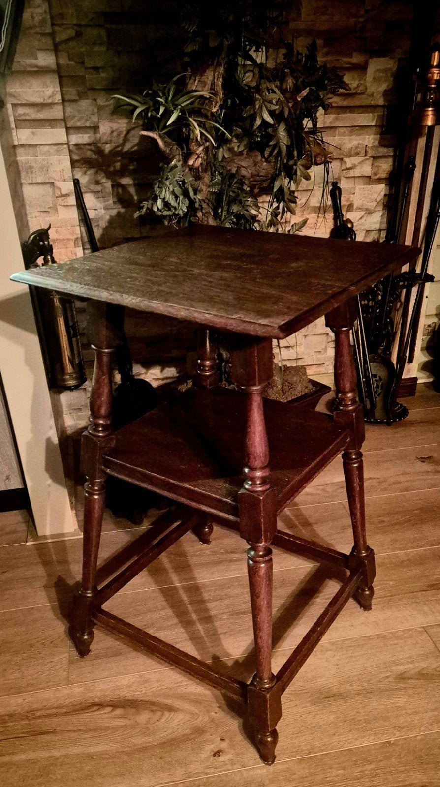 Antieke tafel tafeltje bijzettafel plantentafel hoektafel, Antiek en Kunst, Ophalen