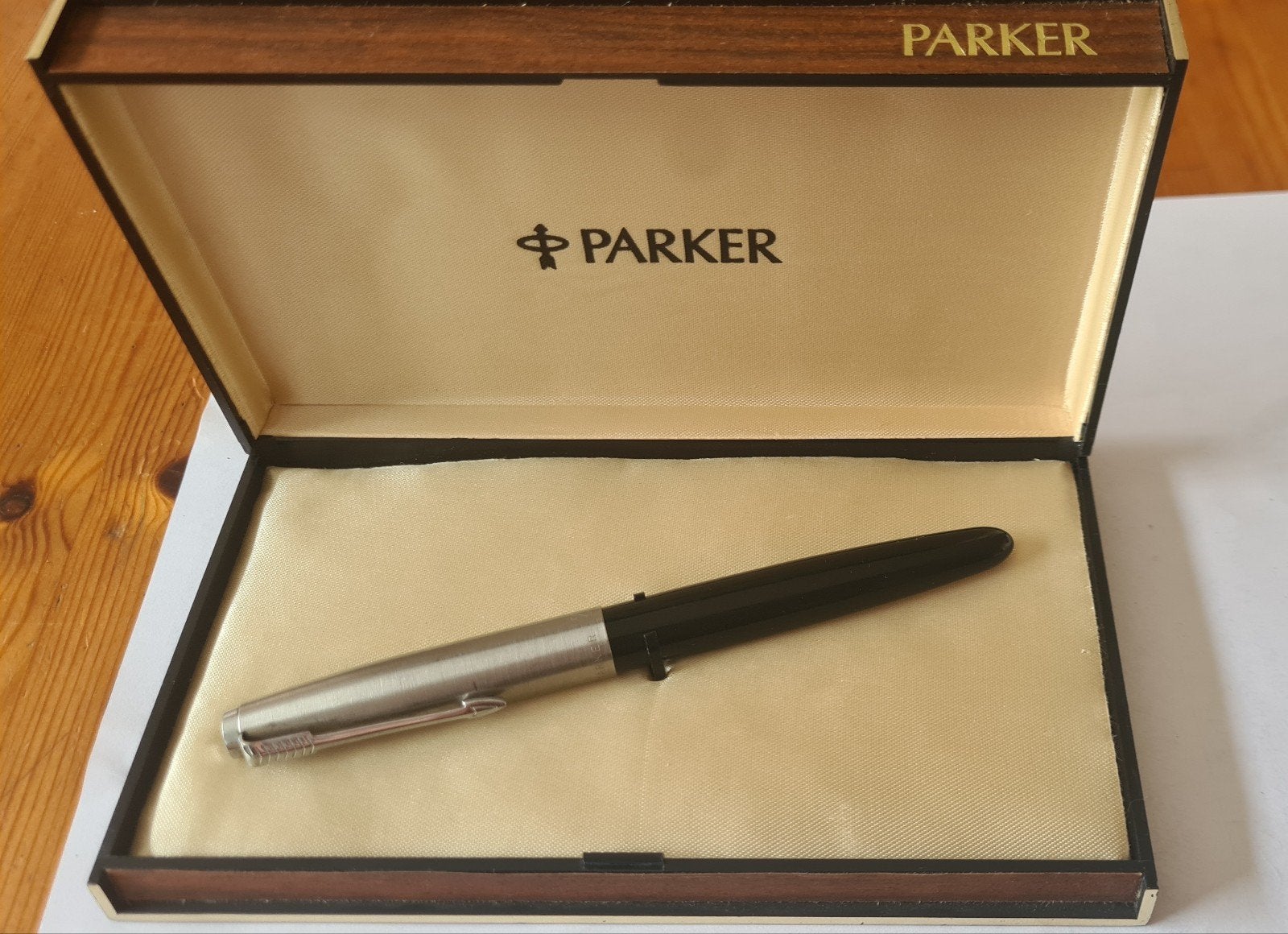 Vintage Parker 51 Vulpen met doosje en garantiebewijs, Verzamelen, Pennenverzamelingen, Parker, Met doosje, Ophalen of Verzenden