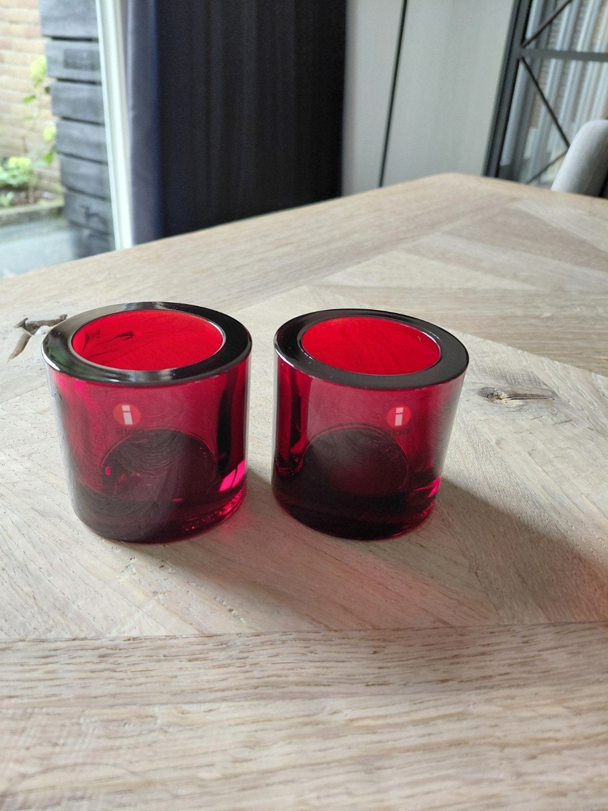 Set van 2 Iittala Kivi theelichthouders - Cranberry rood, Ophalen of Verzenden