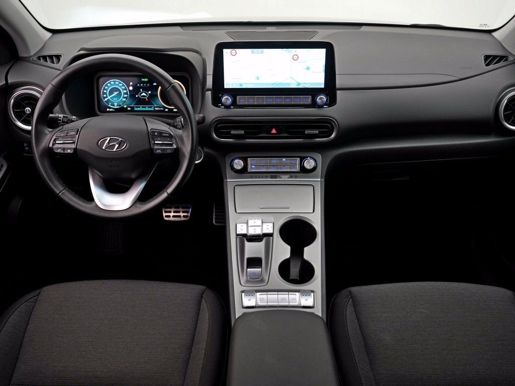 Hyundai KONA EV Fashion 39 kWh | Stoelverw. | SOH 96% | Occ., Auto's, Hyundai, Automaat, Gebruikt, Zwart, 39 kWh