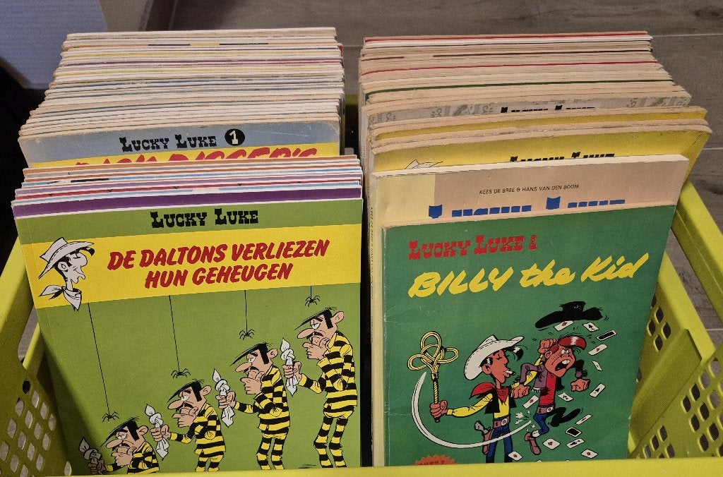 73 x Lucky Luke goede tot zeer goede staat, Meerdere stripboeken, Ophalen, Gelezen