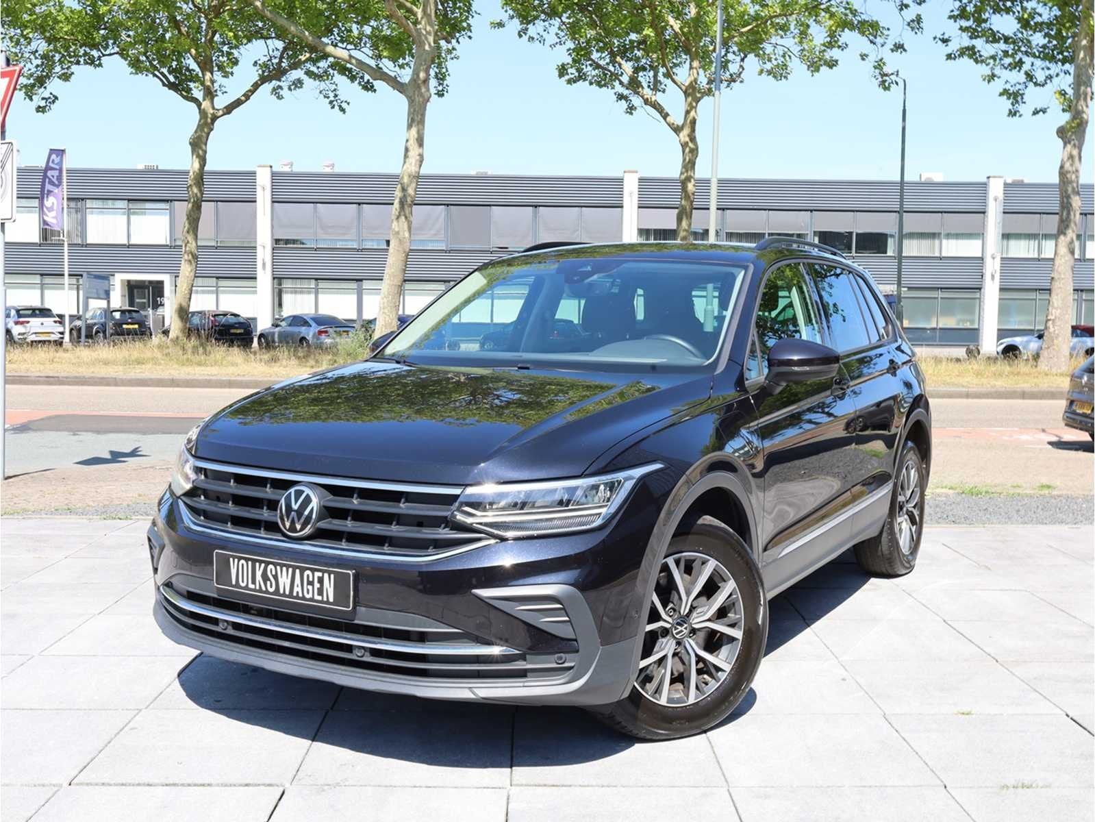 Volkswagen Tiguan 1.4 TSI eHybrid PHEV 245PK Automaat 2022, Auto's, Automaat, Gebruikt, Bedrijf, Hybride Elektrisch/Benzine