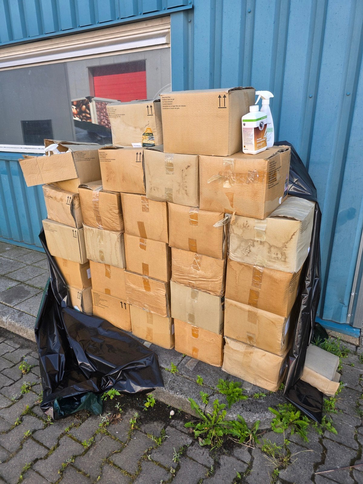 Partij dozen parket cleaner kunststof reiniger hardstone, Ophalen