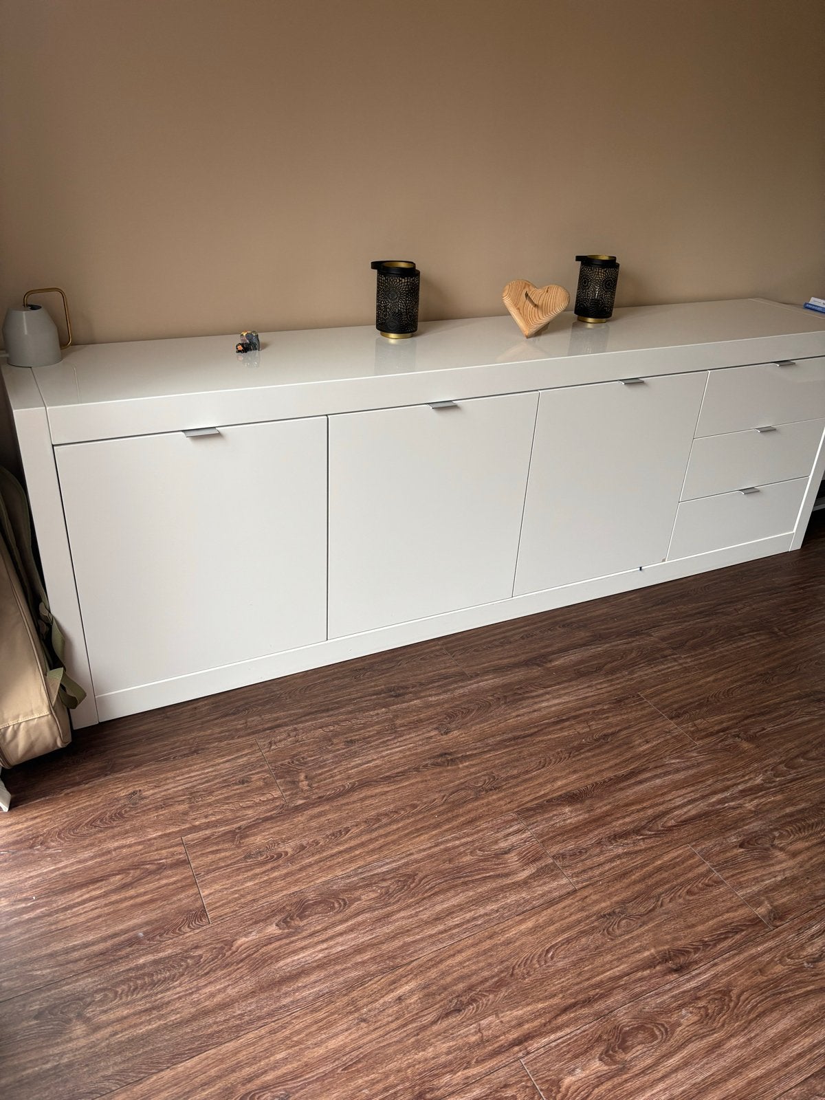 Wit dressoir van Piet Klerkx met gebruikssporen, Ophalen, Gebruikt, 200 cm of meer, Met lade(s)
