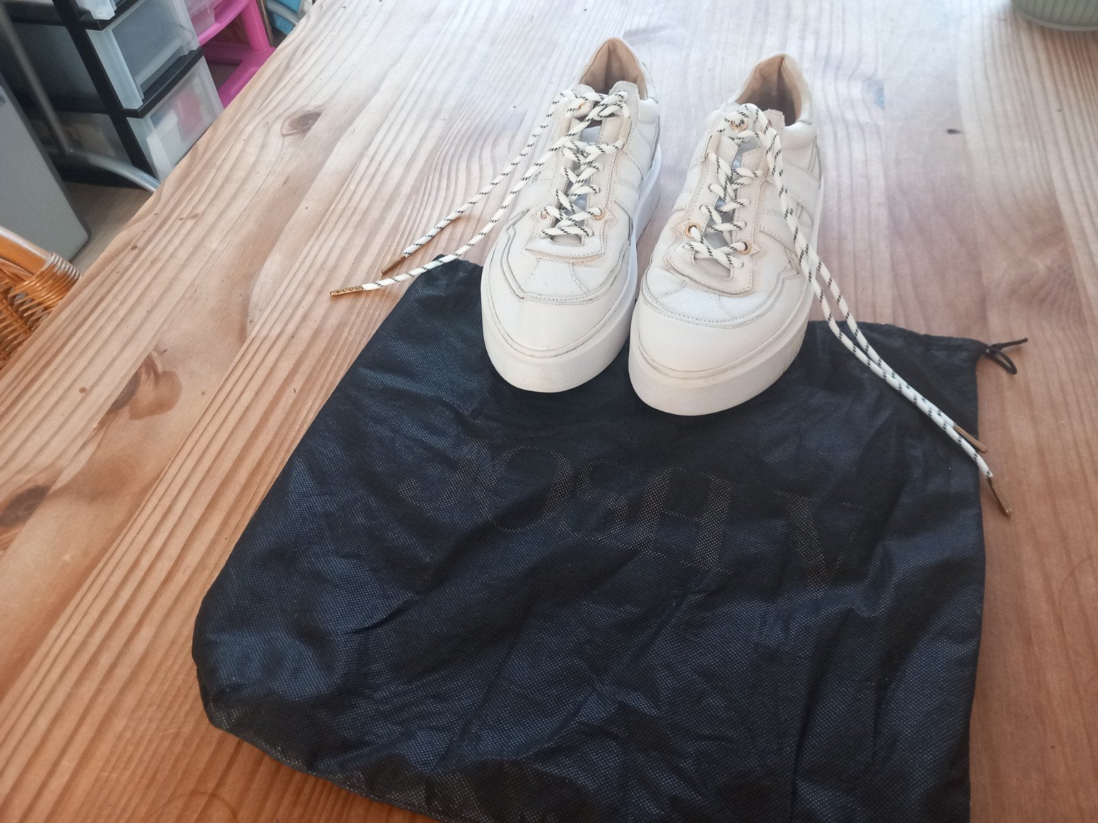 JOSH V SCHOENEN, Ophalen of Verzenden, Zo goed als nieuw, Sneakers of Gympen