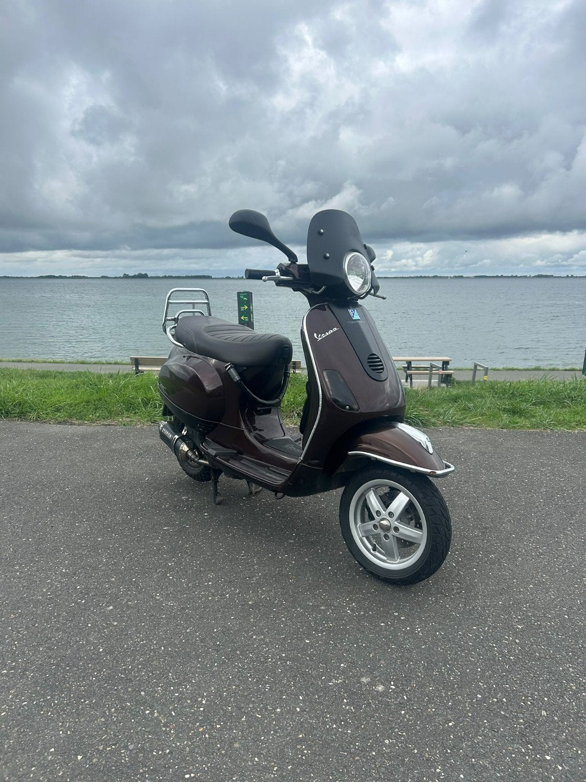 Vespa LX 50cc 4-takt - Goed onderhouden met extra's, Gebruikt, Maximaal 45 km/u, Ophalen of Verzenden, Benzine