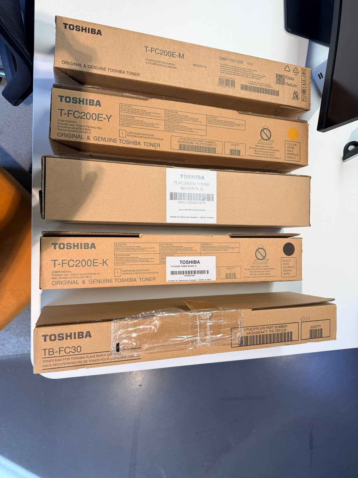 Diverse Toshiba Toners en afvalzak, Ophalen, Nieuw
