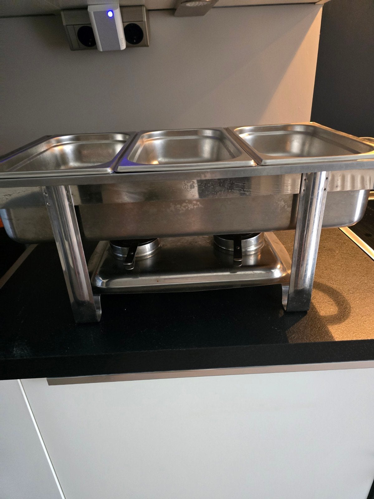 Chafing dish, Ophalen