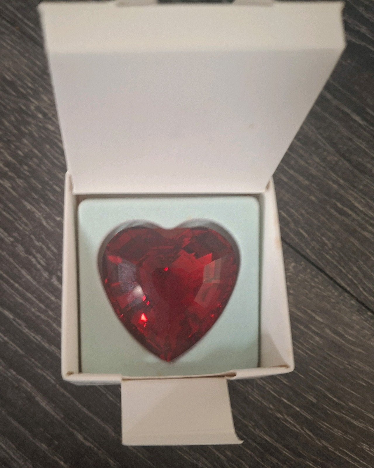 Swarovski hart in doosje, Verzamelen, Swarovski, Ophalen of Verzenden, Nieuw, Figuurtje