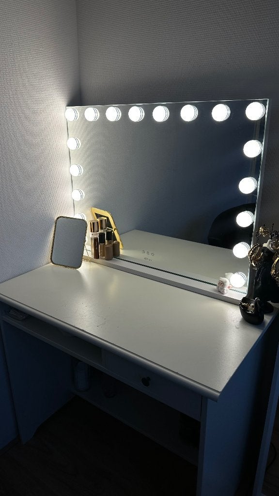 Bureau/ make up tafel, Ophalen, Gebruikt, 50 tot 100 cm, Minder dan 100 cm