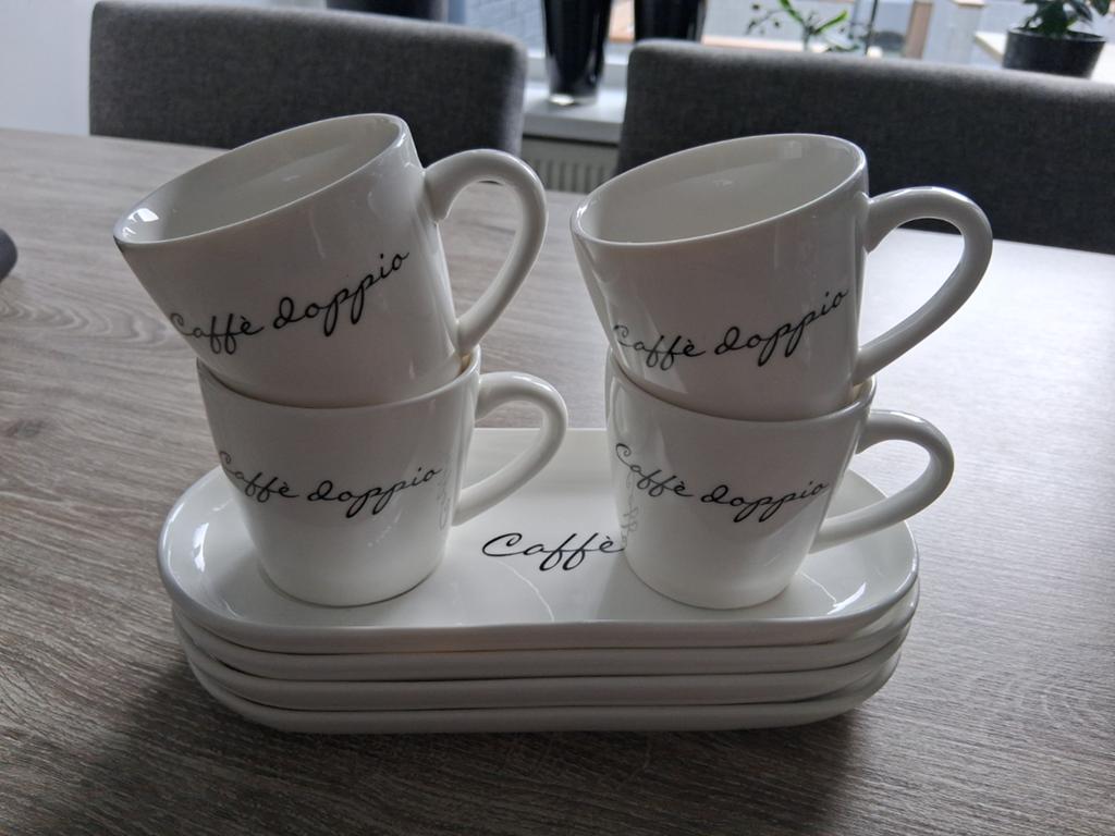 4 Rivier Maison Café Doppio Kop en Schotels, Ophalen