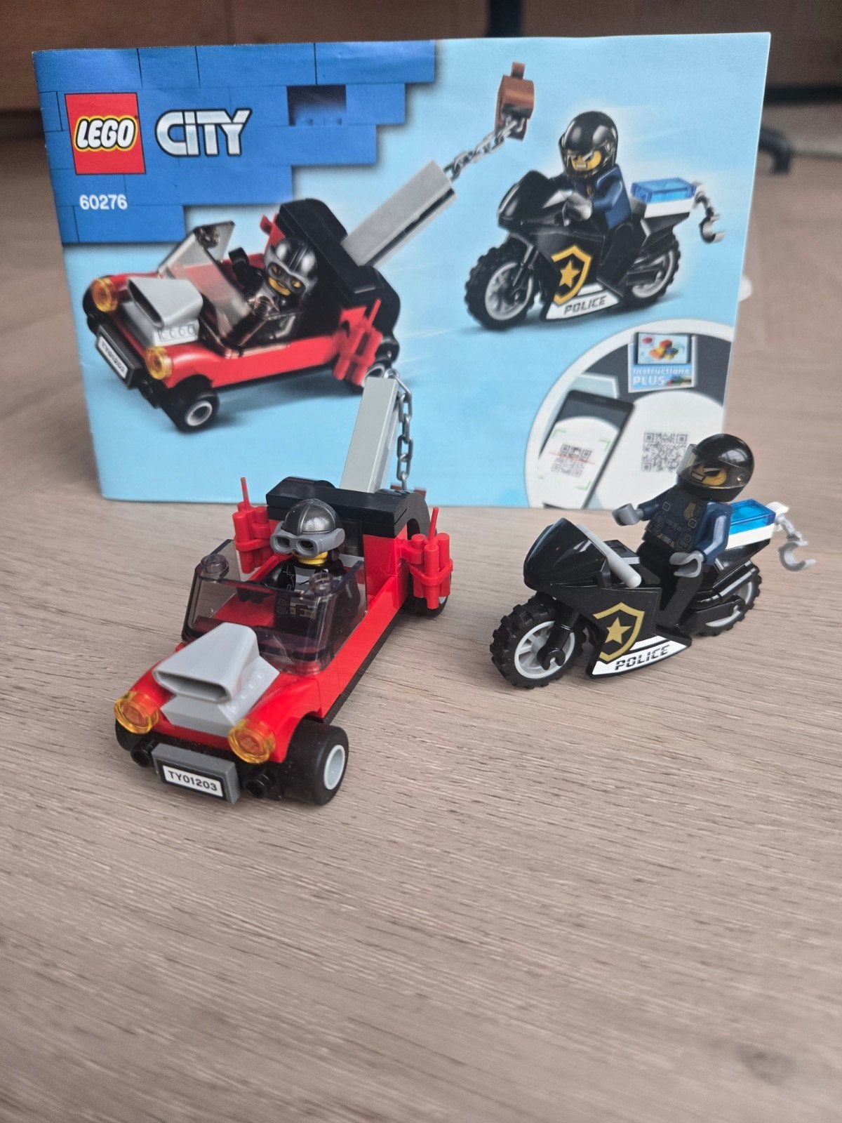 LEGO City 60276  Auto boef en Politie Motor, Kinderen en Baby's, Ophalen of Verzenden, Zo goed als nieuw