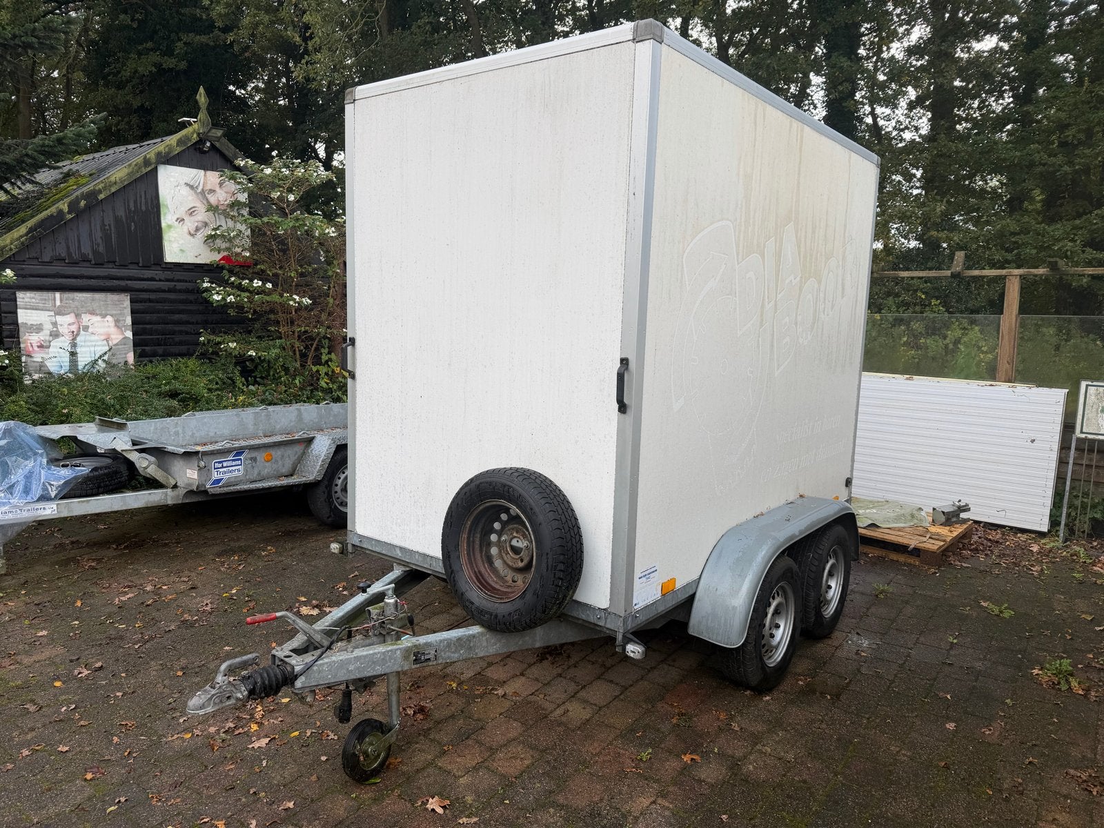 Saris FK Tandemasser Gesloten Aanhangwagen, Ophalen, Gebruikt