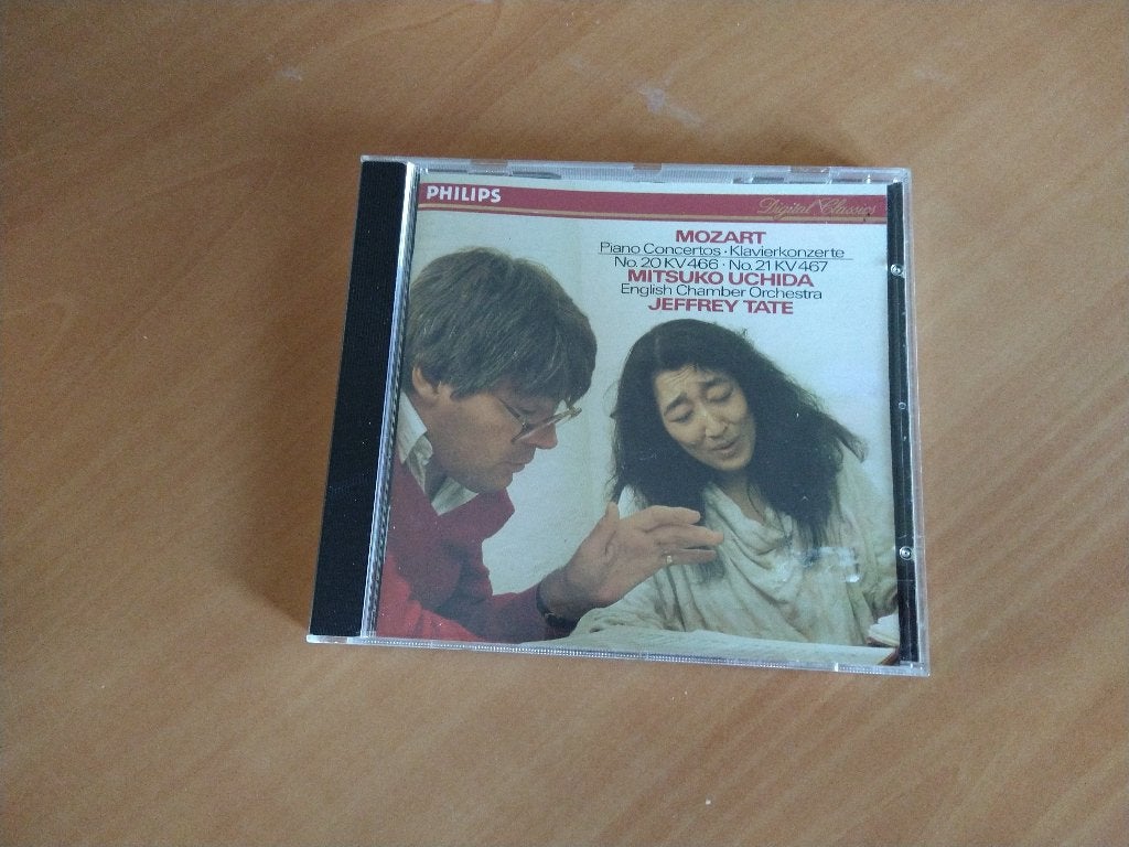 CD Mozart. Mitsuko Uchida. Klavierkonzerte, Ophalen of Verzenden, Classicisme, Zo goed als nieuw, Orkest of Ballet