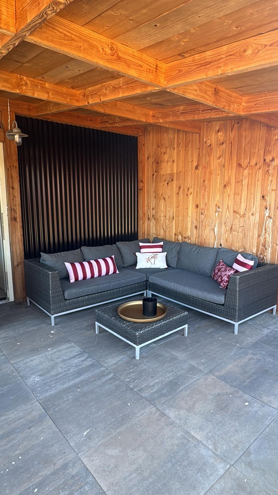 Pure lounge / tuinset, Ophalen, Zo goed als nieuw, Laminaat