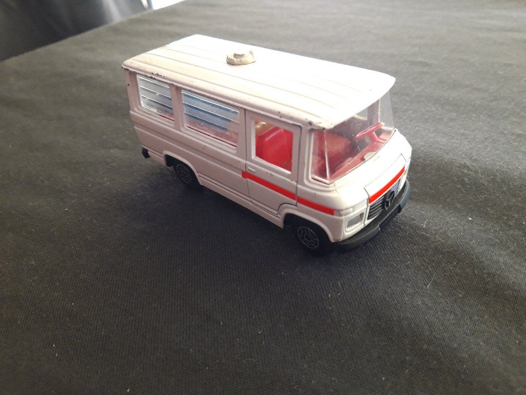 Mercedes-Benz 406-508 Ambulance DuDo - Guisval -, Hobby en Vrije tijd, Ophalen of Verzenden, Gebruikt, Bus of Vrachtwagen, Overige merken