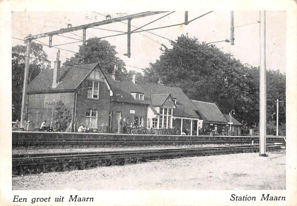 Maarn Een groet uit Maarn Staion Spoorwegen, Ophalen of Verzenden, 1940 tot 1960, Gelopen, Utrecht