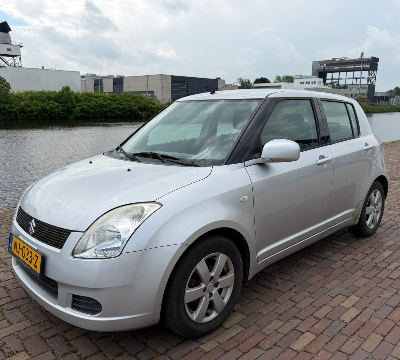 Suzuki Swift 1.3 | Apk 03-07-2027 | Airco | 5 DRS |, Auto's, Voorwielaandrijving, Stof, 40 €/maand, Zwart