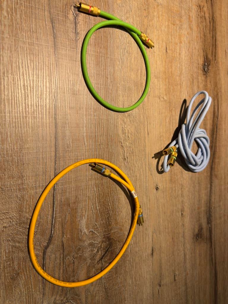 Diverse audiokabels aangeboden, Audio, Tv en Foto, Ophalen, Gebruikt, Minder dan 2 meter