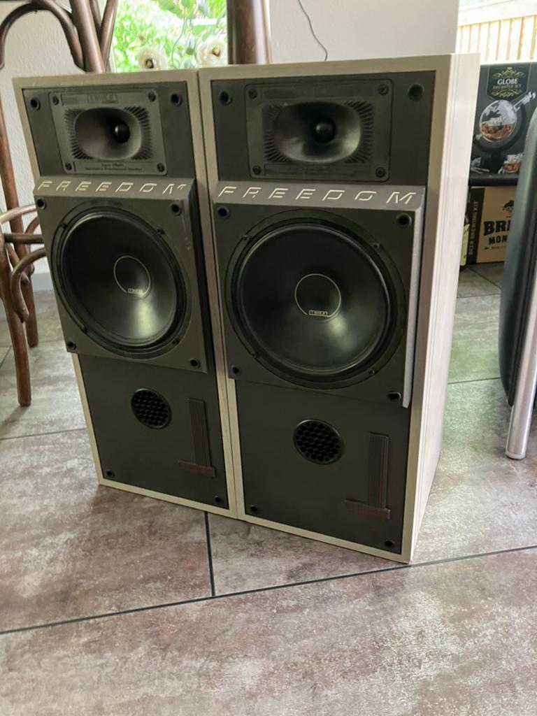 Mission Freedom 770V5, Gebruikt, 60 tot 120 watt, Front, Rear of Stereo speakers, Ophalen