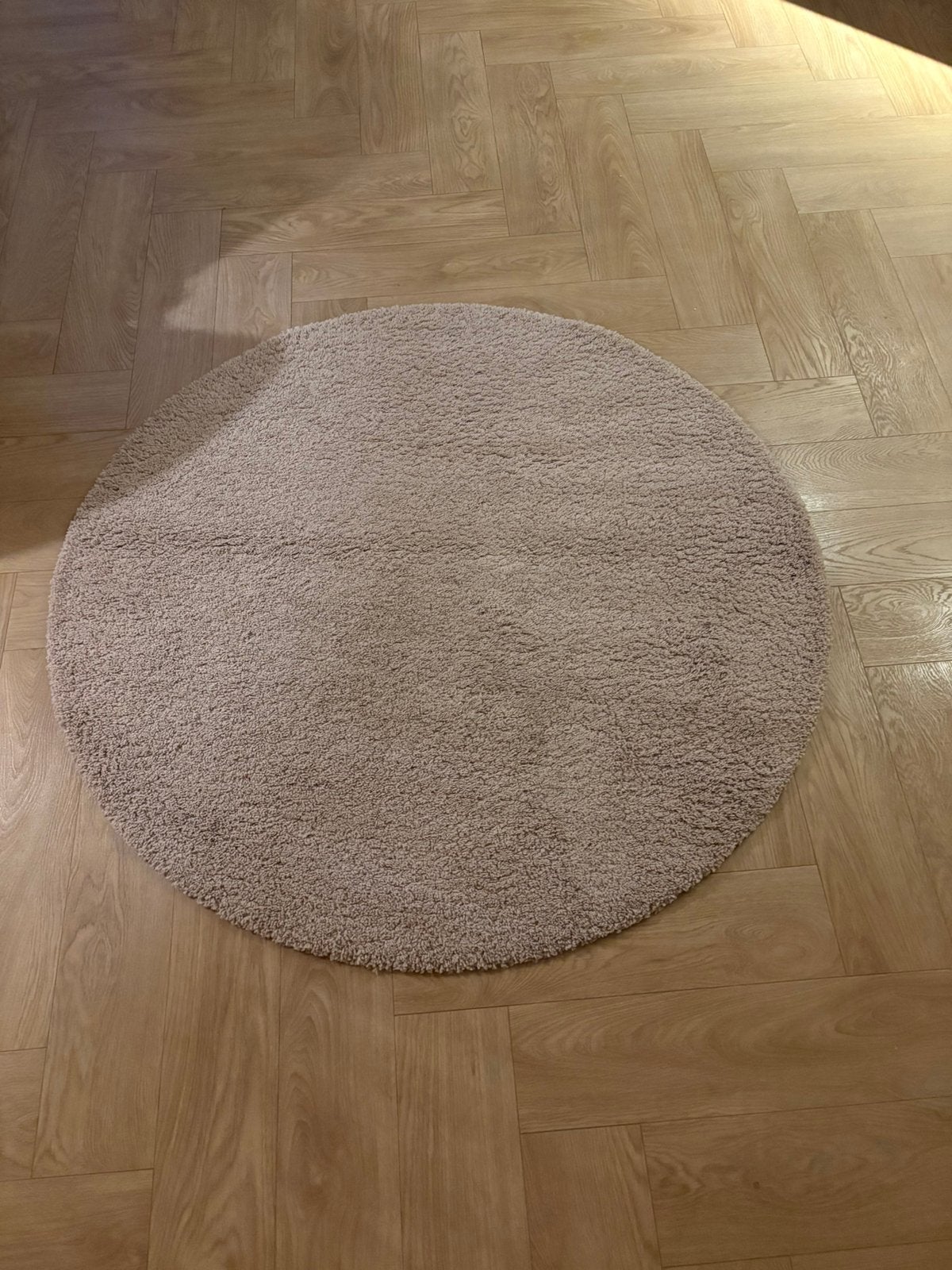 Vloerkleed 130cm zacht roze, Huis en Inrichting, Ophalen, Zo goed als nieuw, Roze