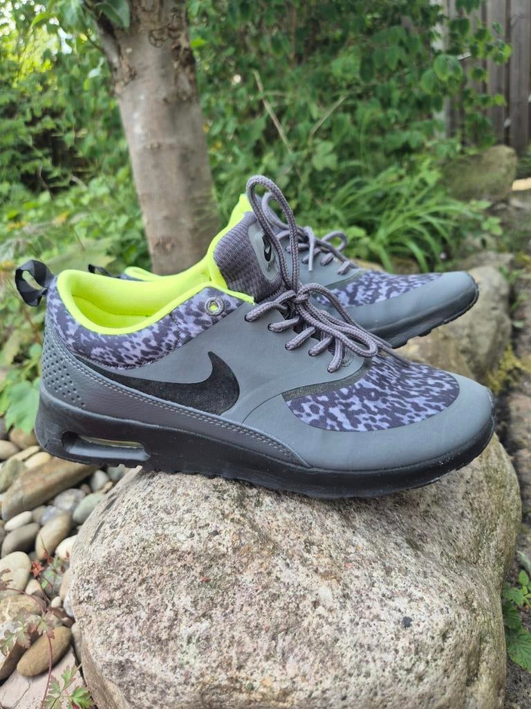 Nike air max thea 38, Kleding | Dames, Zwart, Nike, Ophalen of Verzenden, Sneakers of Gympen