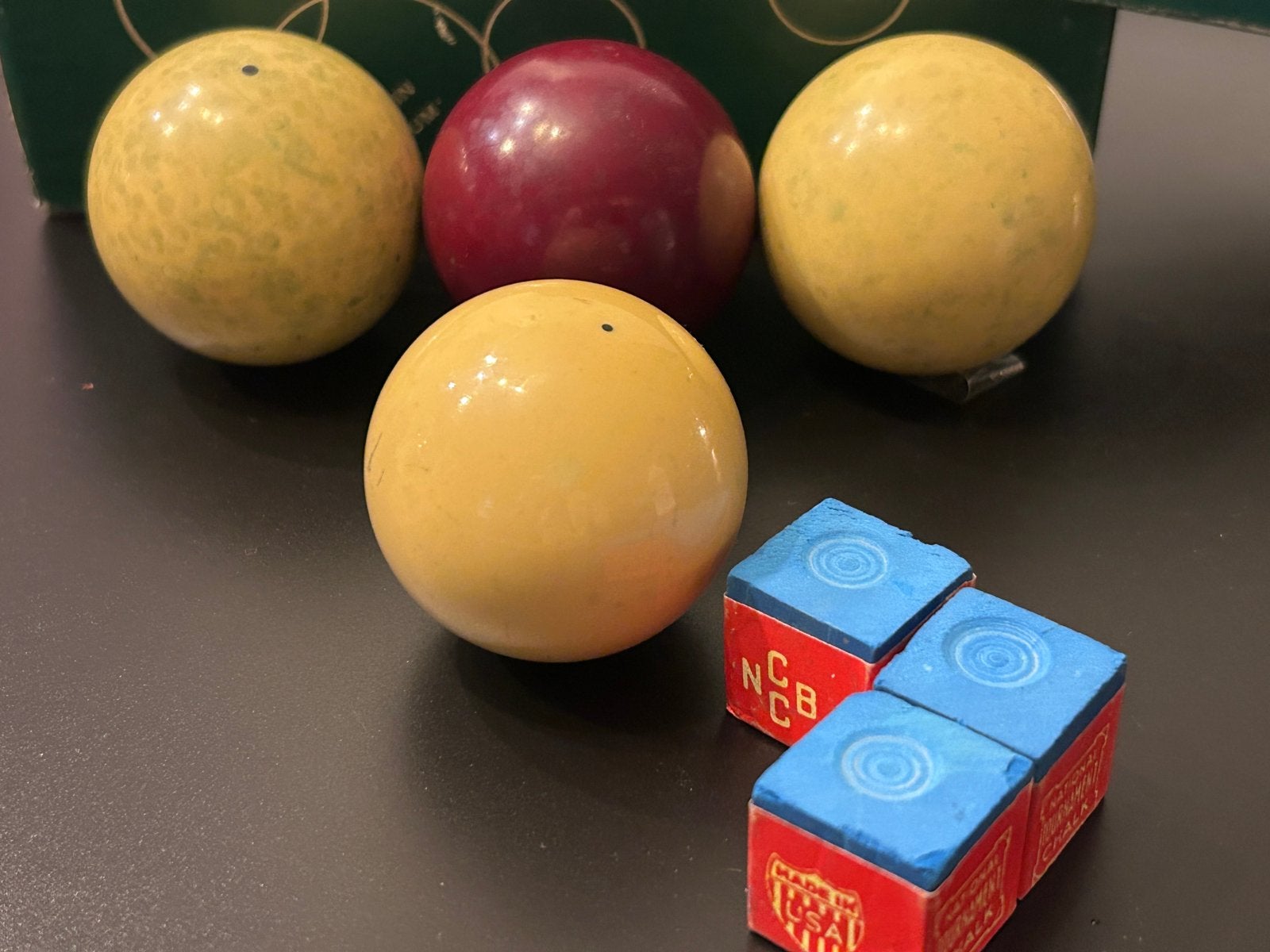 Set van 3 Aramith carambole biljartballen., Ophalen of Verzenden, Zo goed als nieuw, Keu of Ballen