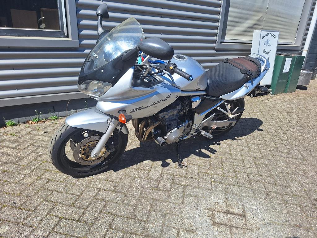 Suzuki Bandit GSF 600 S (Nijmegen), Motoren, Motoren | Suzuki, Occasion, 4 cilinders, Motorrijbewijs A, Particulier