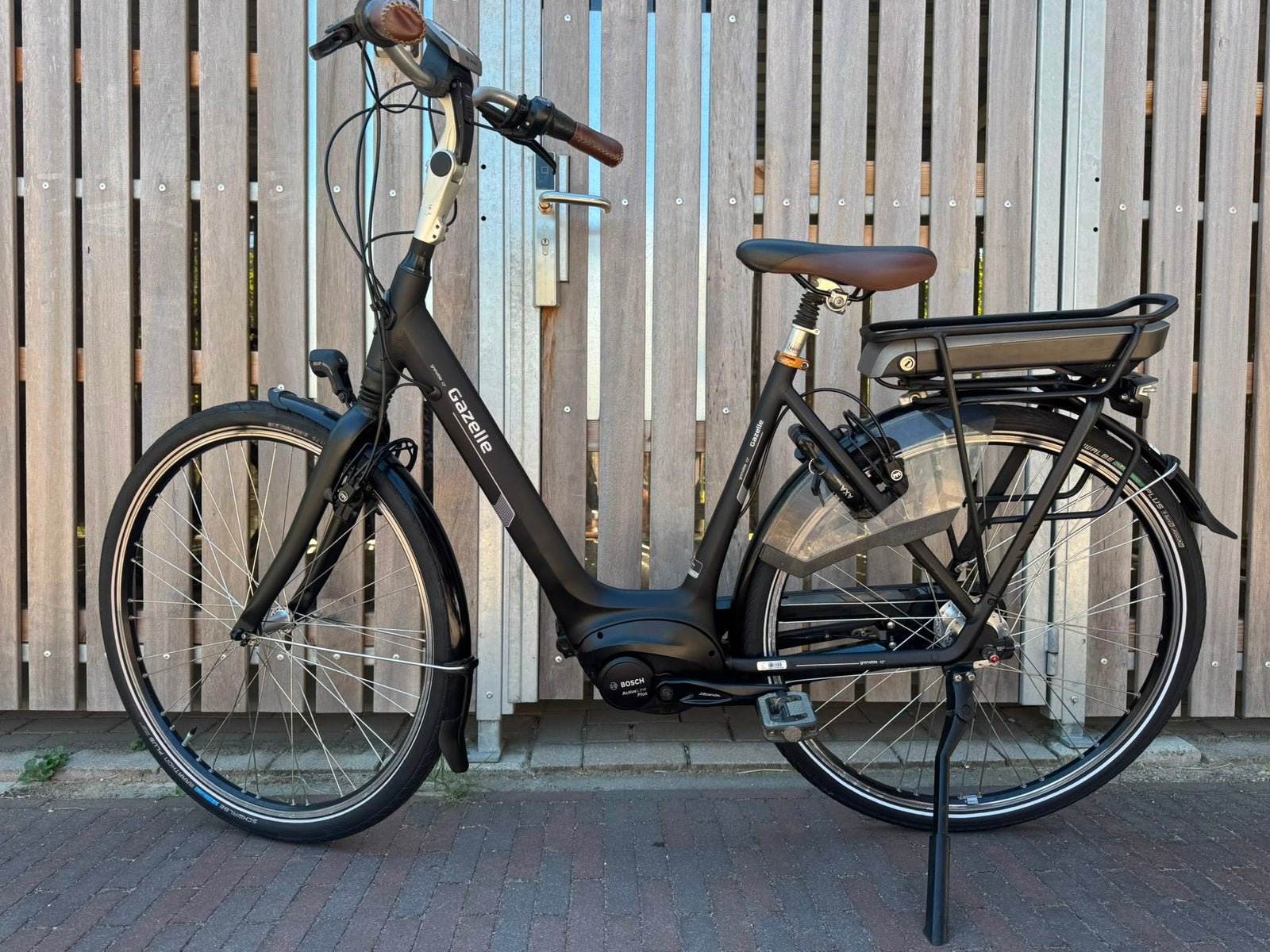 Gazelle Grenoble elektrische fiets, Bosch middenmotor, 51 tot 55 cm, Ophalen, Zo goed als nieuw, Gazelle