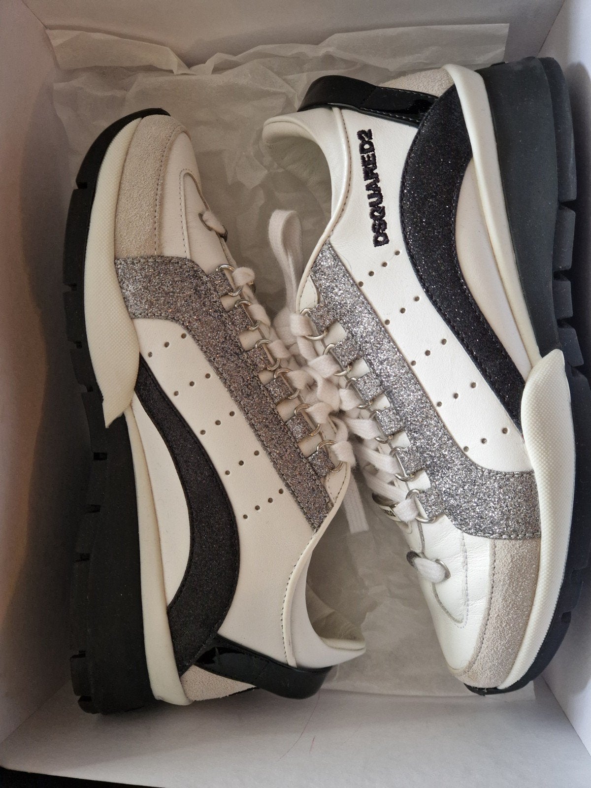 Dsquared2 Sneakers Dames - Wit/zwart met glitter, Ophalen, Wit, Dsquared2, Sneakers of Gympen