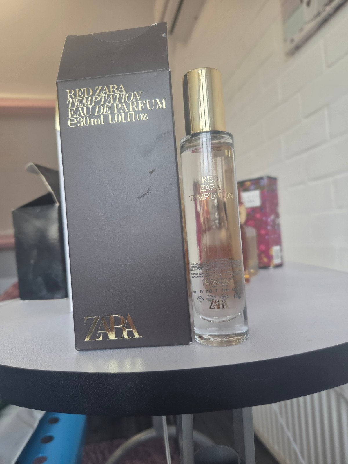 parfum zara te koop 30 ml, Ophalen, Zo goed als nieuw