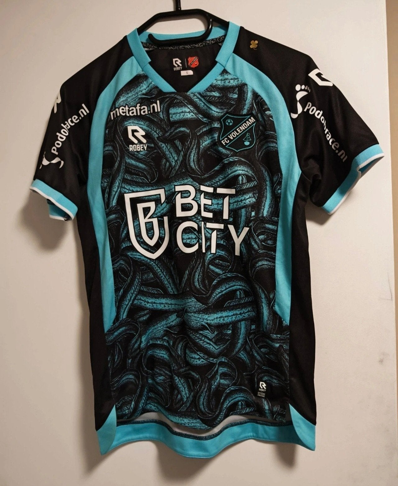 FC Volendam thuisshirt maat S, Ophalen of Verzenden, Zo goed als nieuw, Voetbal, Maat 46 (S) of kleiner