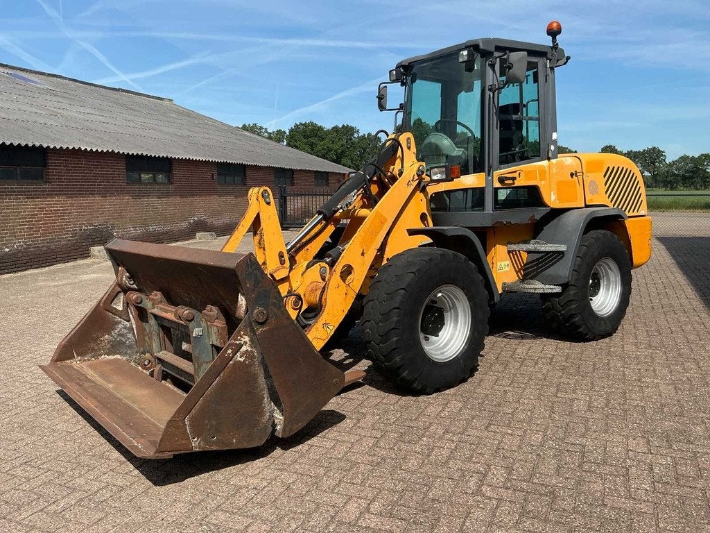 2011 Terex TL100 Shovel, Wiellader of Shovel