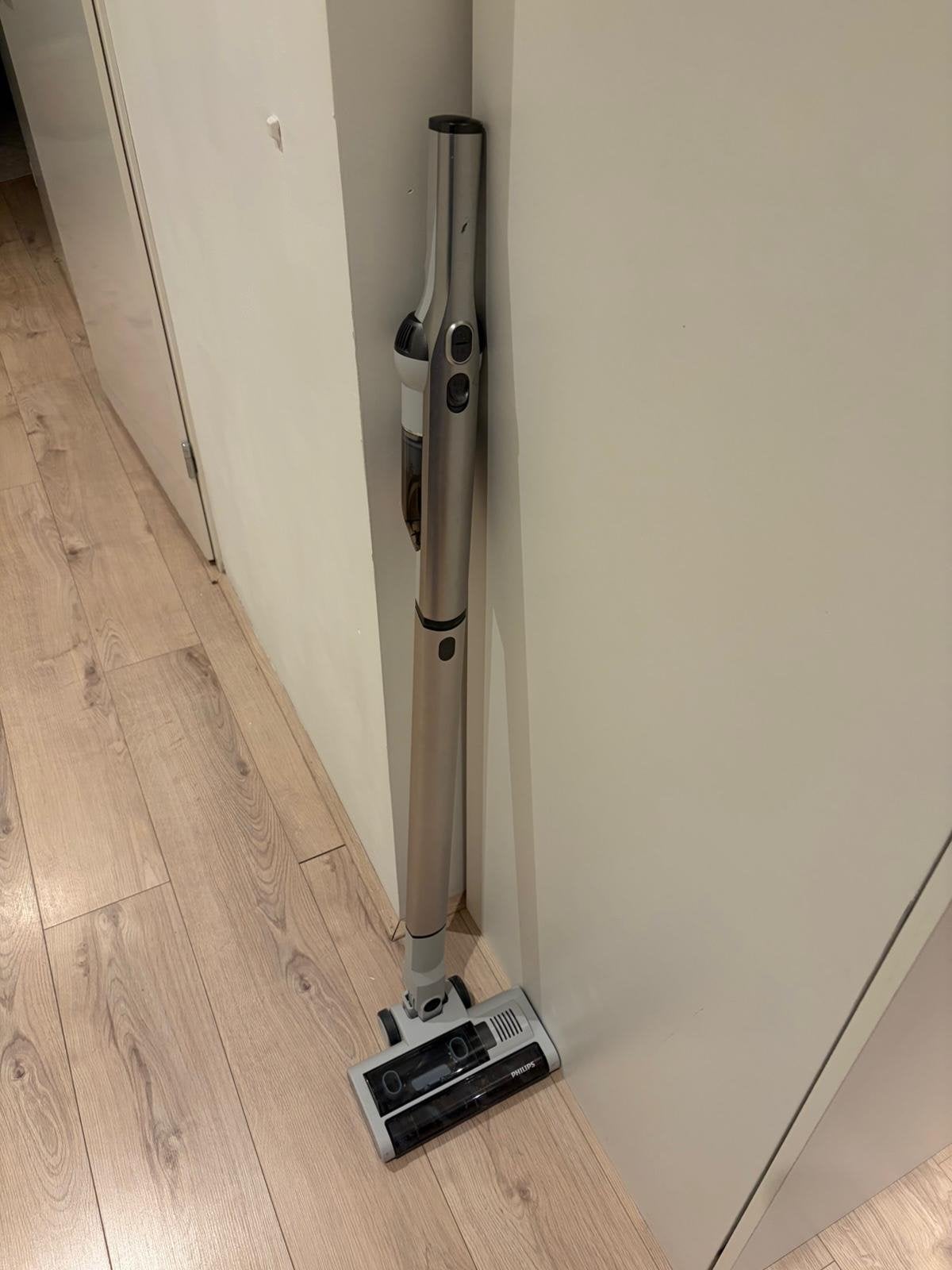 Philips Steelstofzuiger - Draadloos en Krachtig, Gebruikt, Philips, Draadloos, Ophalen of Verzenden