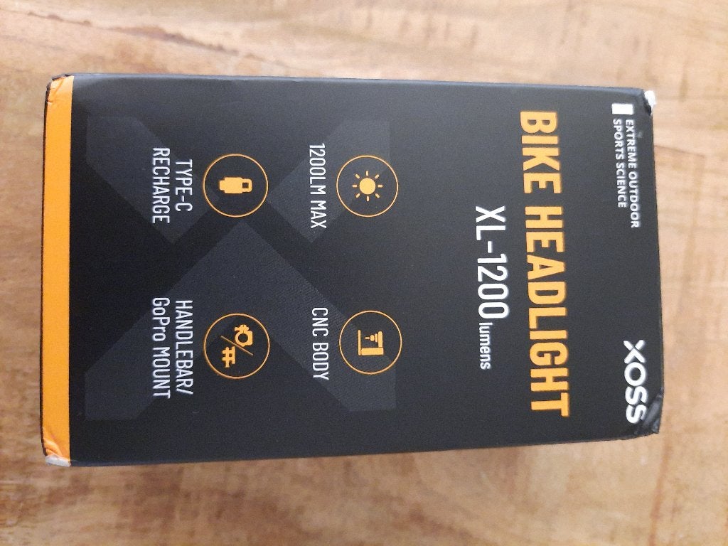 XOSS XL-1200 fietskoplamp, Ophalen of Verzenden, Zo goed als nieuw