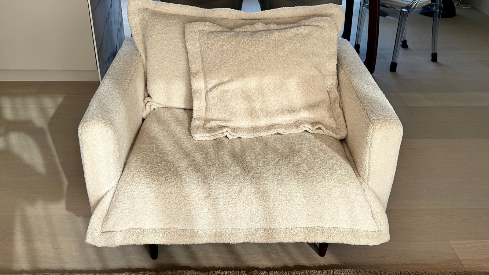 Loods 5 Crème Bouclé Fauteuil - goede staat, Ophalen, Zo goed als nieuw, Stof, 75 tot 100 cm