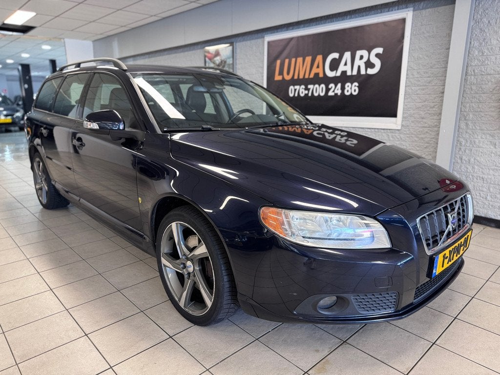 Volvo V70 2.4 D5 Summum | Volle opties | 185pk | Leder |, Auto's, Gebruikt, Automatische klimaatregeling, 2000 kg, Blauw