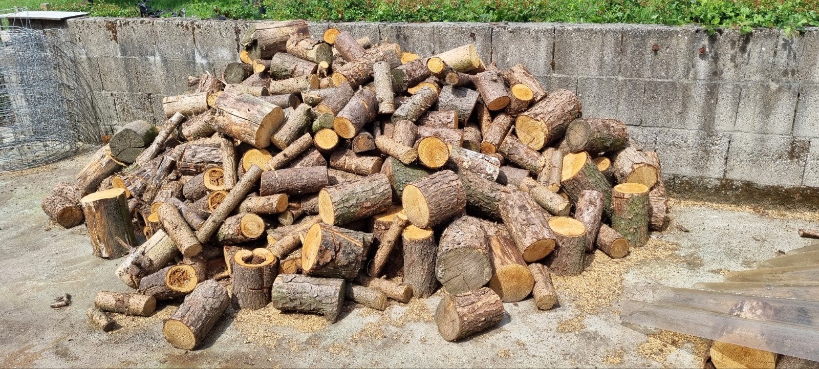 Te koop ca. 1-1,5 kuub openhaardhout (dennen), Minder dan 3 m³, Ophalen