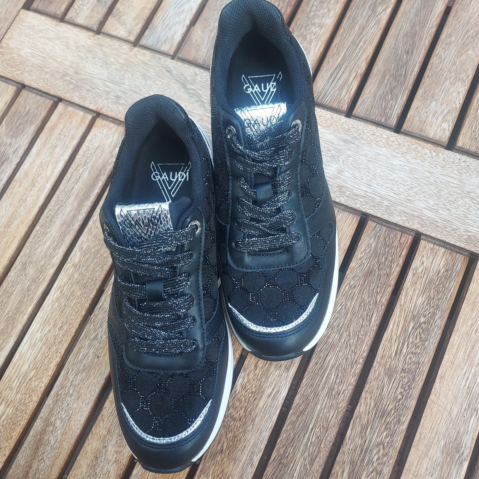 Gaudi Dames Sneakers Zwart Maat 40, Kleding | Dames, Schoenen, Zwart, Nieuw, Ophalen of Verzenden, Sneakers of Gympen
