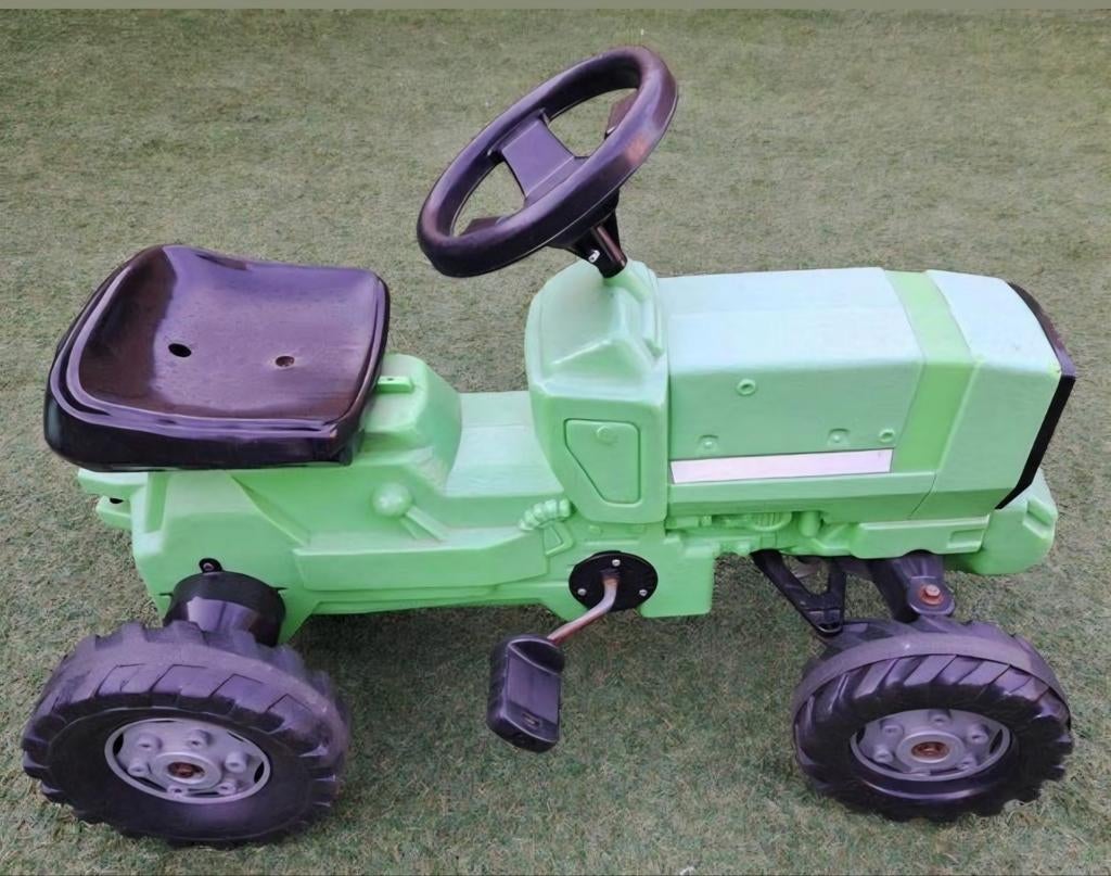 Groene traptractor voor kinderen tot 6 jaar, Kinderen en Baby's, Speelgoed | Speelgoedvoertuigen, Ophalen of Verzenden, Gebruikt