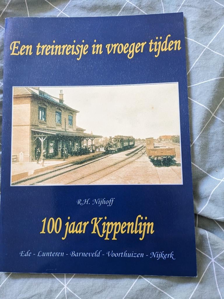100 jaar Kippen lijn, Ophalen of Verzenden, Zo goed als nieuw, Bus of Metro, Overige typen