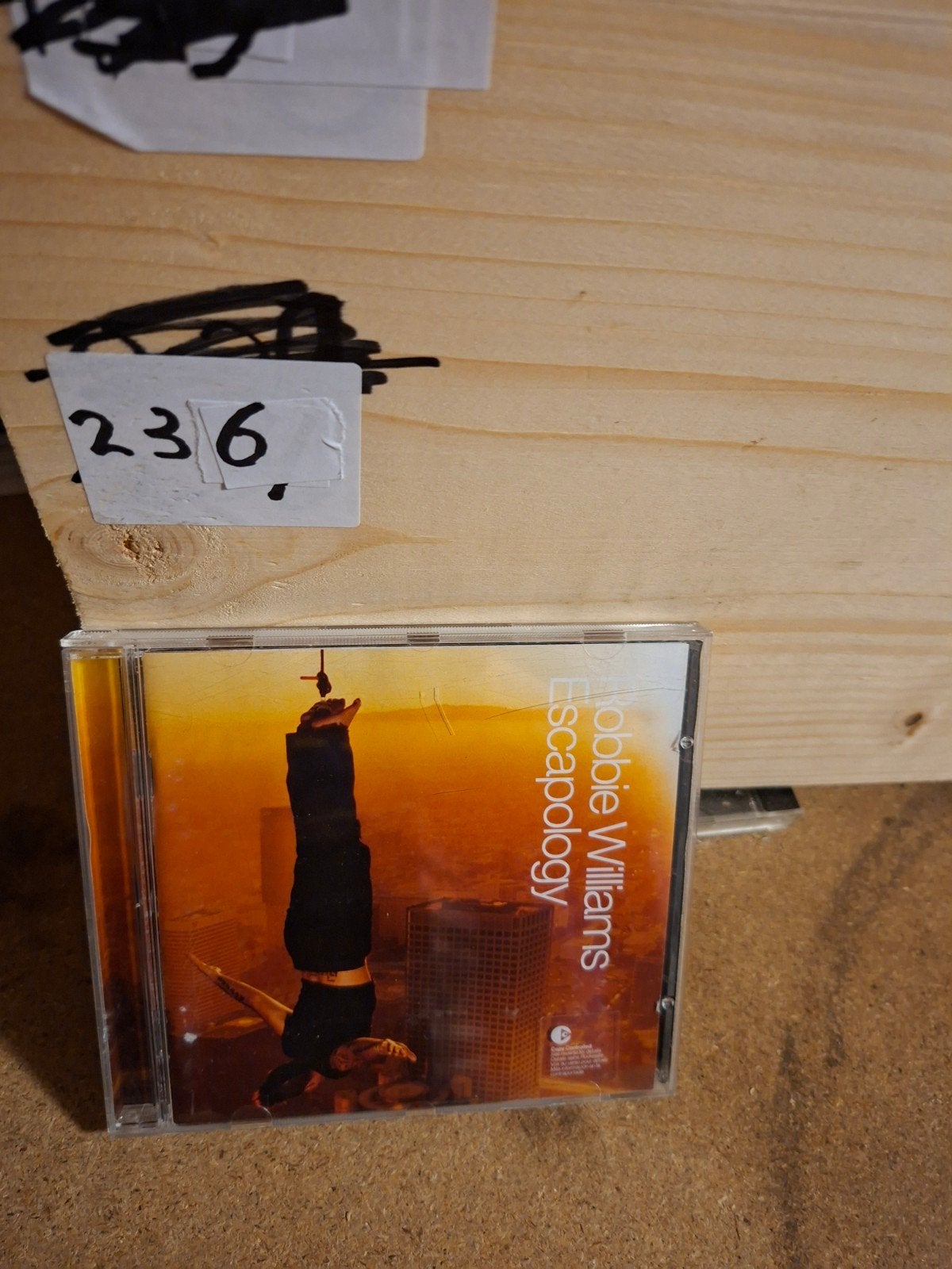 Robbie Williams - Escapology CD, Gebruikt, Pop, Ophalen of Verzenden, Inclusief doosje