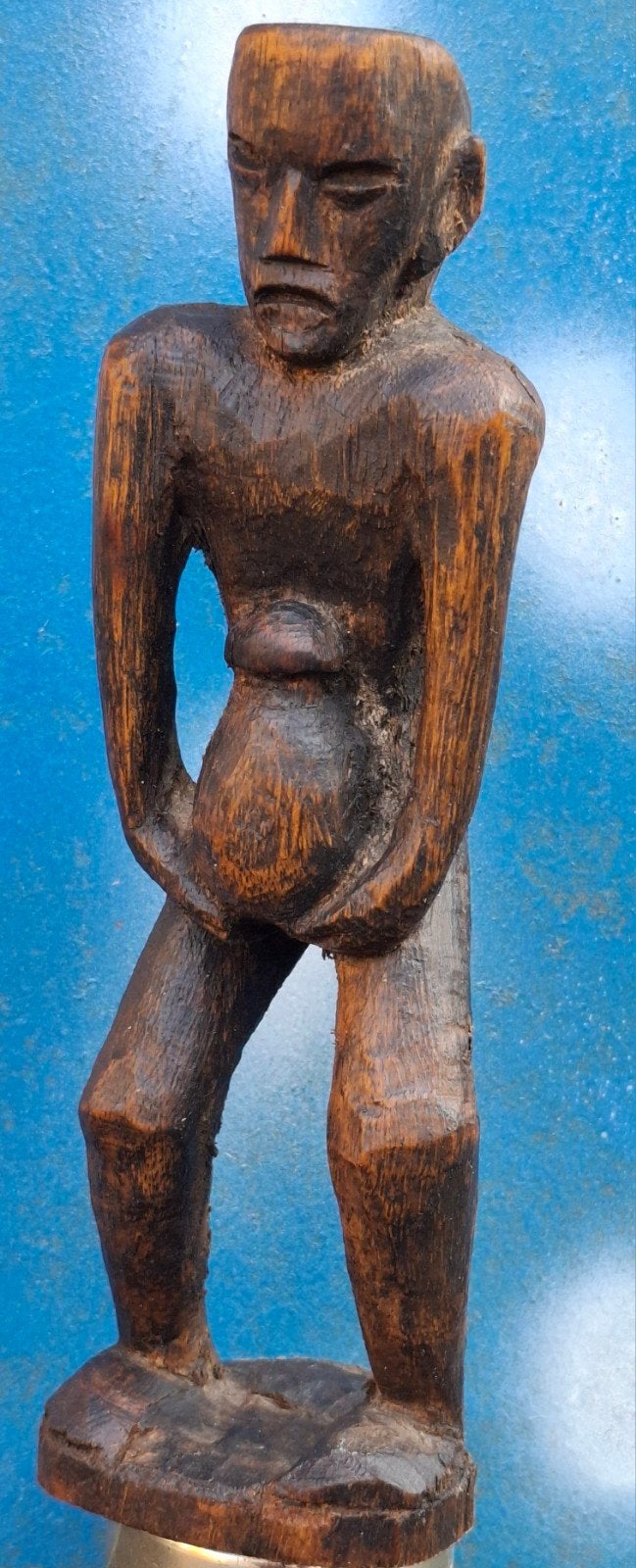 Indonesische man. Houtsnijwerk.  Ca 1850/1900. 20 cm., Ophalen