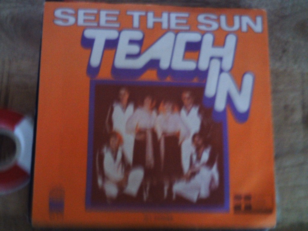Teach-In - See The Sun (Vinyl Single)  1a, 7 inch, Ophalen of Verzenden, Zo goed als nieuw, Pop