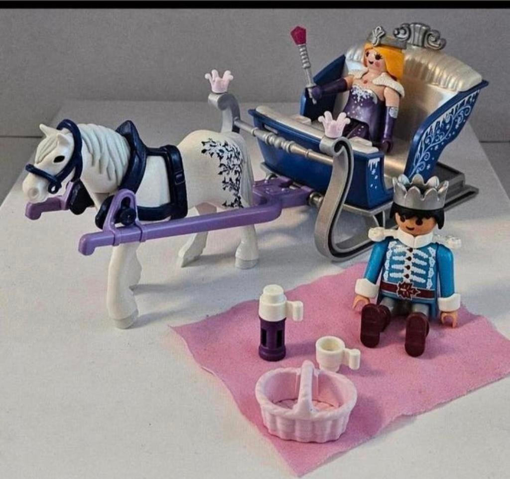 Playmobil 9474! Winterkoninklijk paar met slee en paard!, Ophalen of Verzenden, Zo goed als nieuw, Complete set