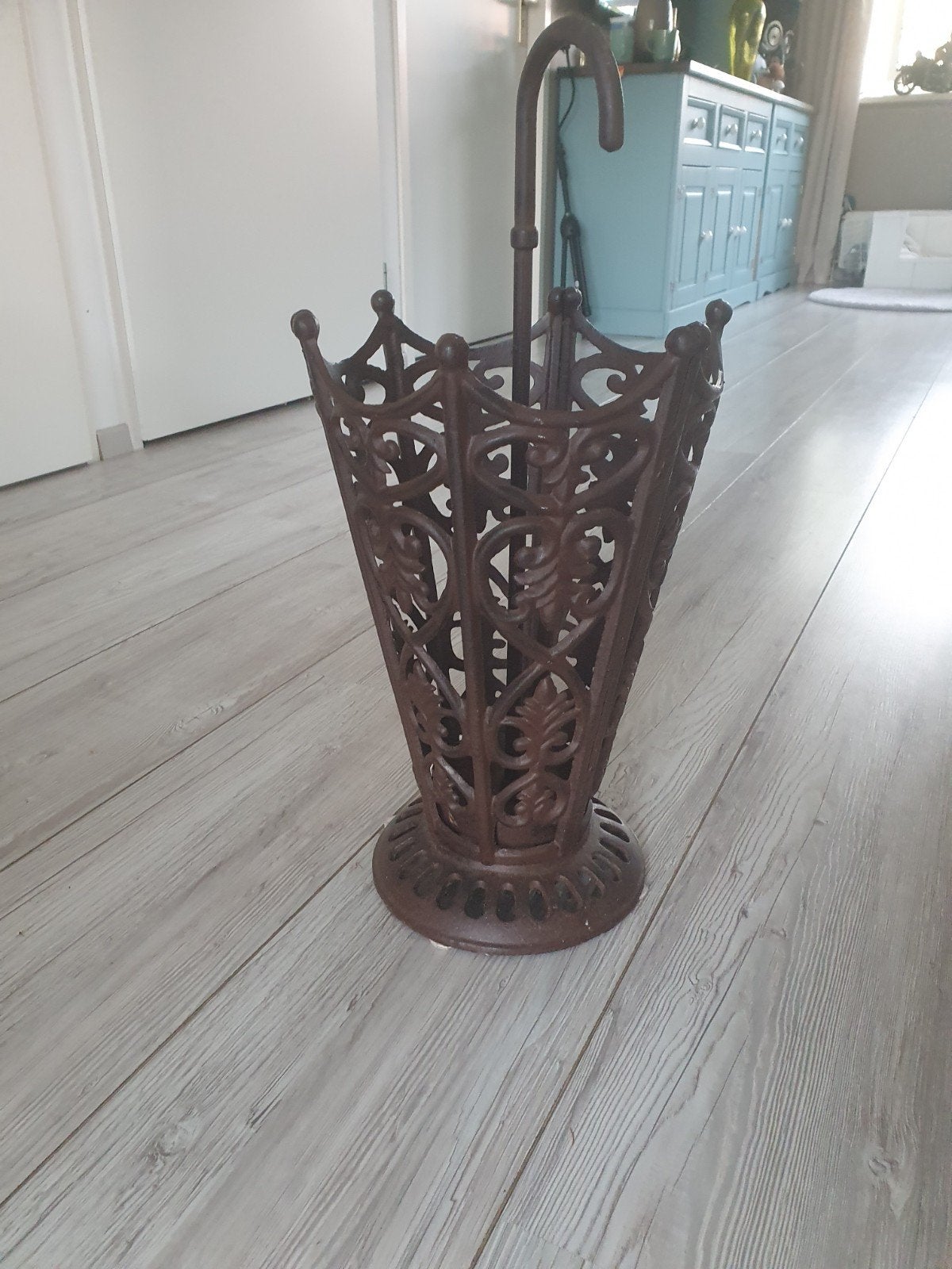 Decoratieve gietijzeren paraplubak, Huis en Inrichting, Ophalen, Gebruikt, Klassiek, Metaal
